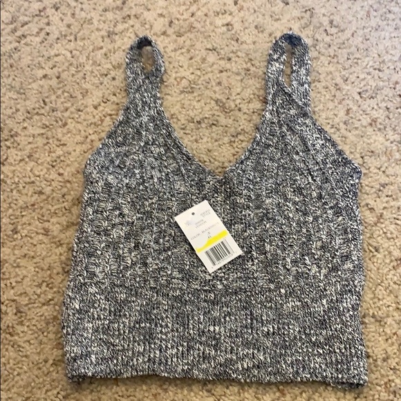 🧨 Any 3 for $13 Tanks - Picture 5 of 8